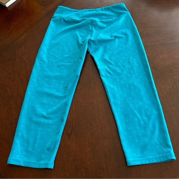 Under Armour | Polka Dot Capri Leggings - Picture 3 of 5